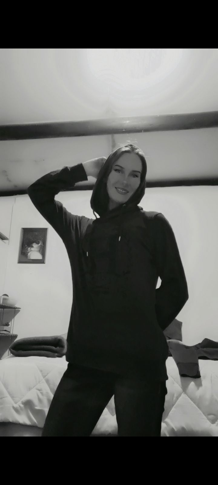 Ella915